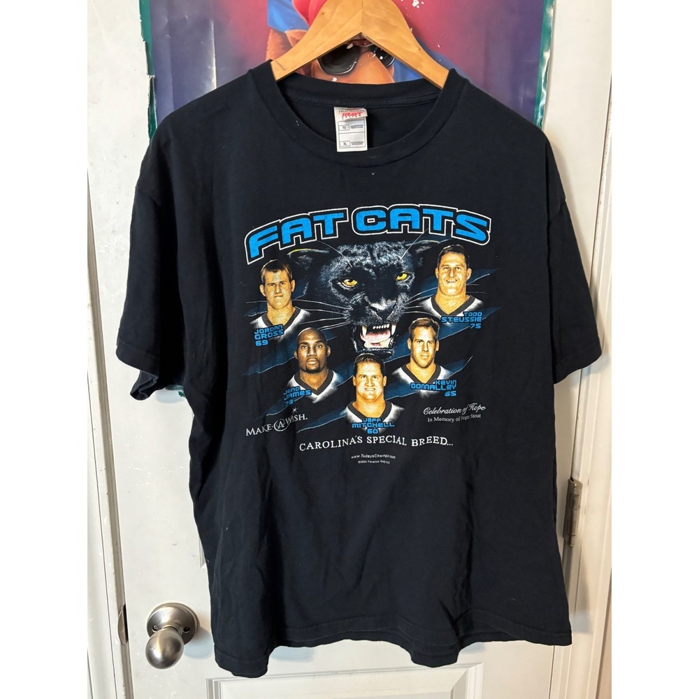 Vintage 2004 Carolina Panthers Fat Cats T-Shirt XL Make-A-Wish NFL Graphic Tee